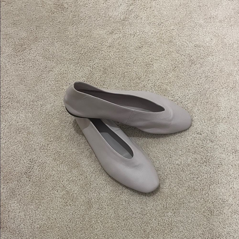 Zara Elegant lavender Women's Flats